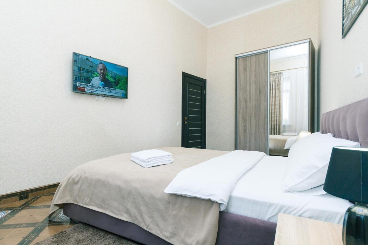 Maidan, Khreschatyk 3Br Kiev Exterior foto